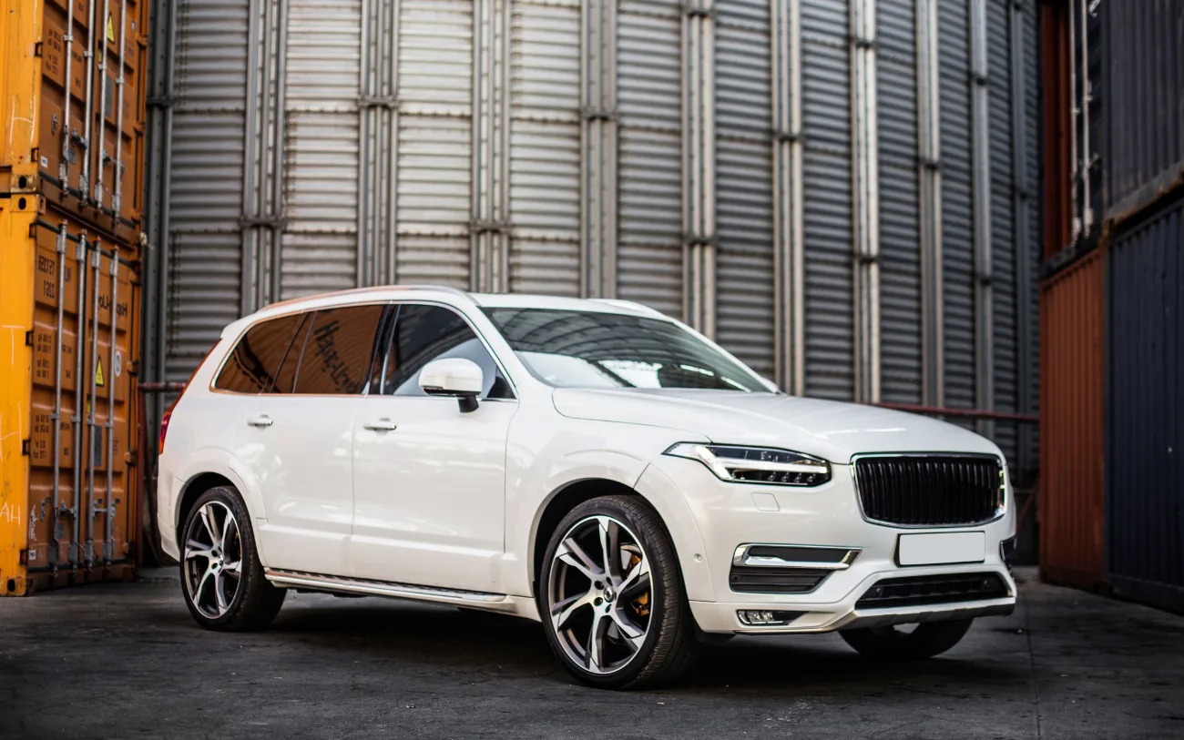 Luxury Car Hire in Mumbai